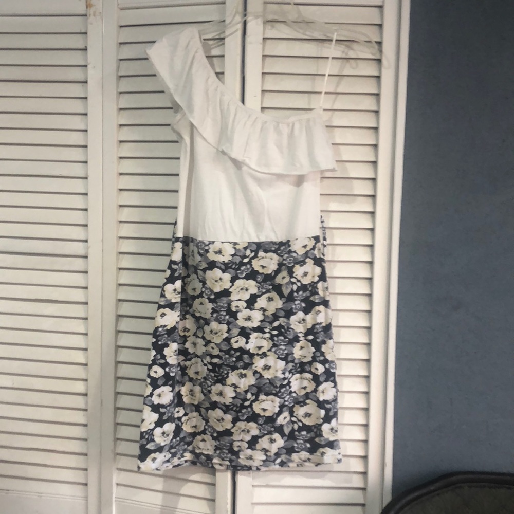 White and blue floral one shoulder dress